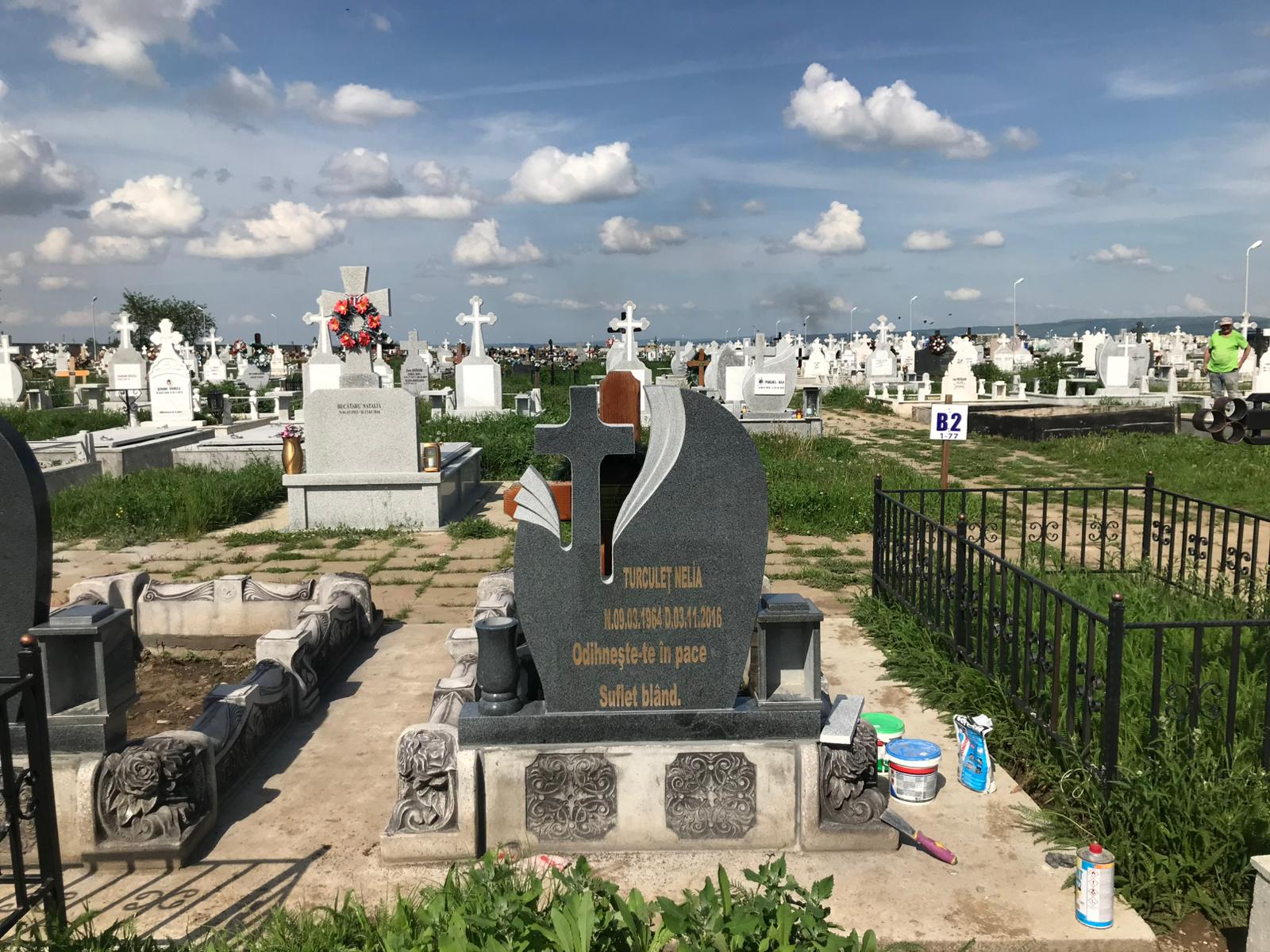 Lucrare funerară Divinum 2