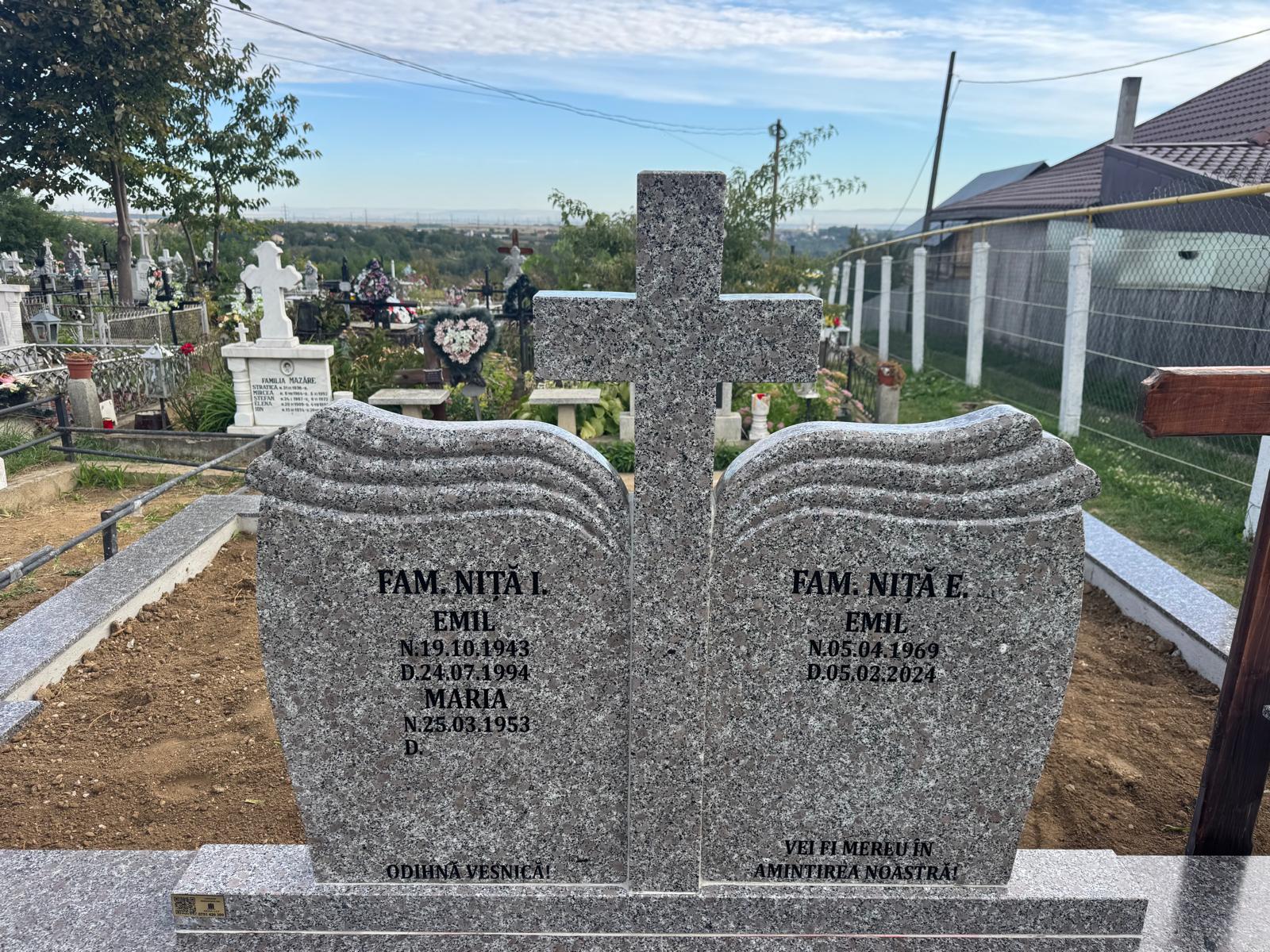 Lucrare funerară Divinum 15