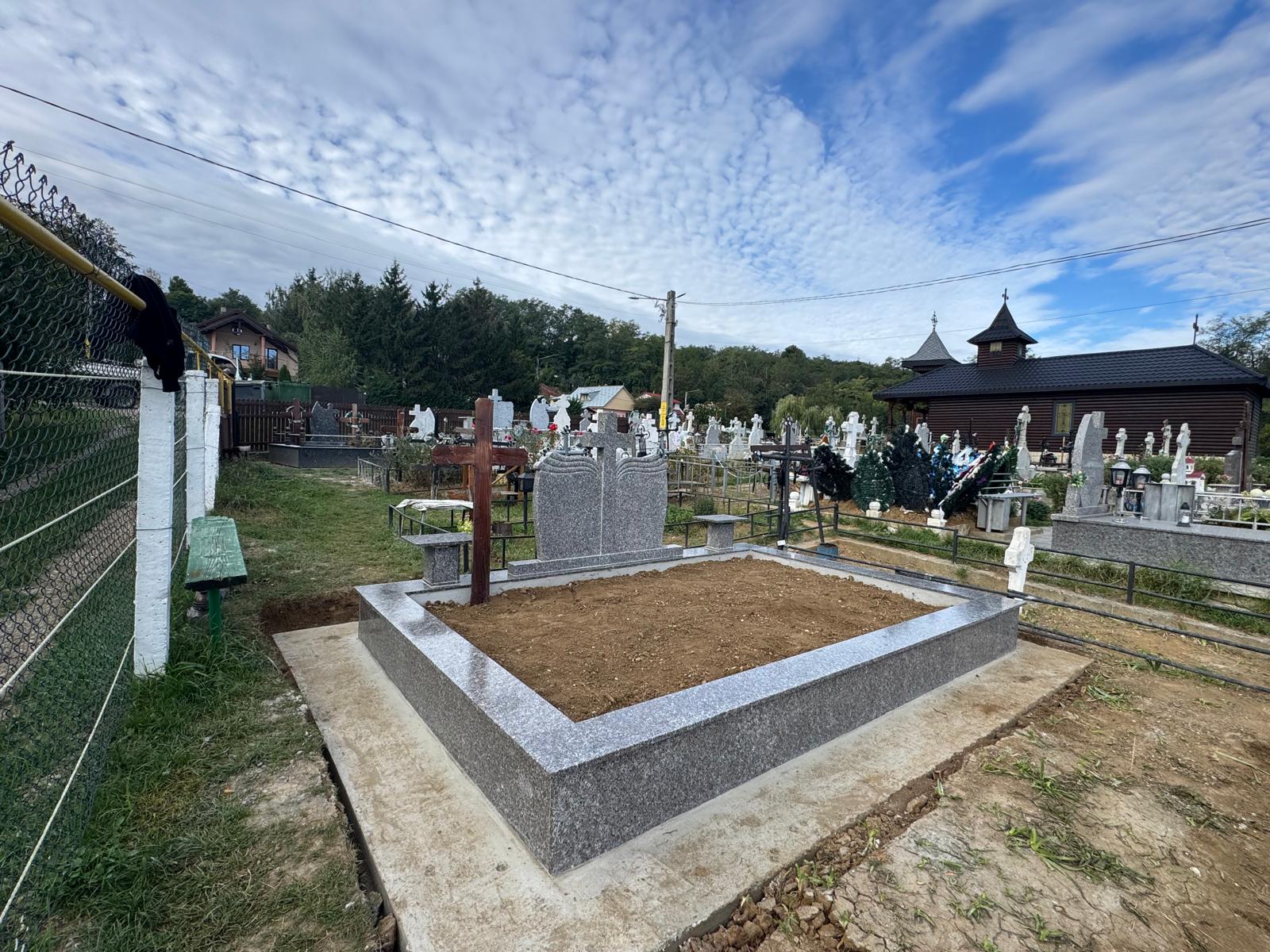 Lucrare funerară Divinum 20