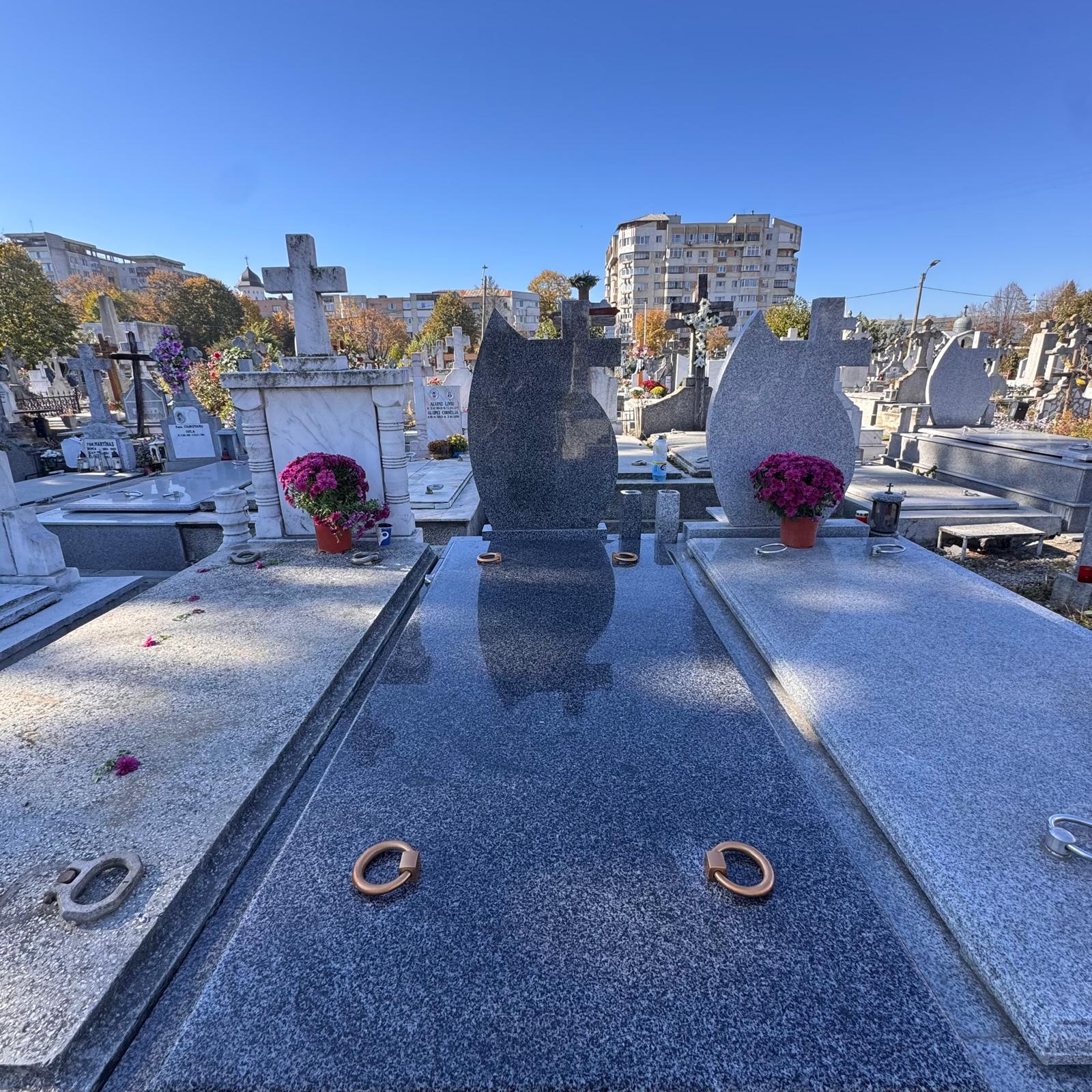 Lucrare funerară Divinum 26