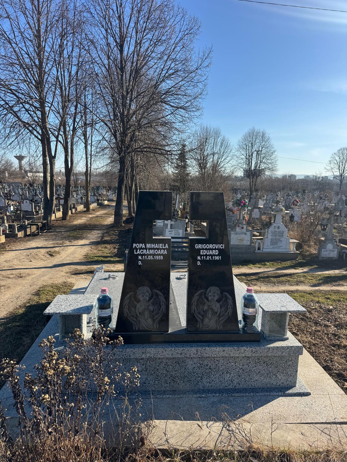 Lucrare funerară Divinum 31