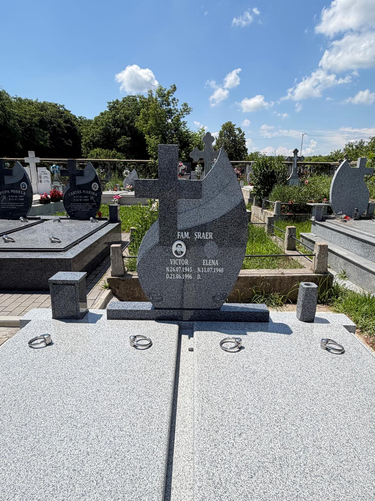 Lucrare funerară Divinum 44