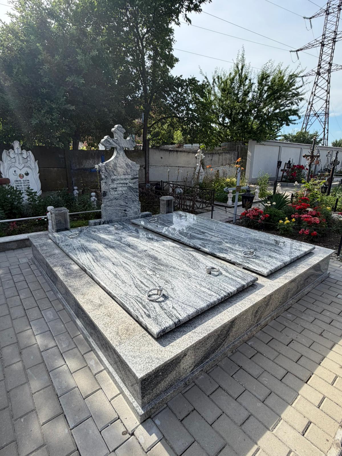 Lucrare funerară Divinum 45