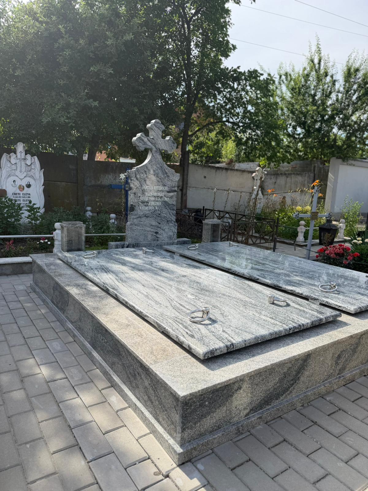 Lucrare funerară Divinum 47