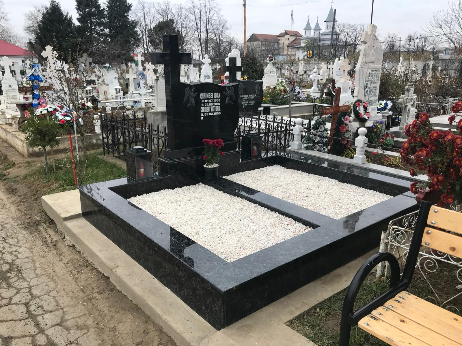 Lucrare funerară Divinum 55