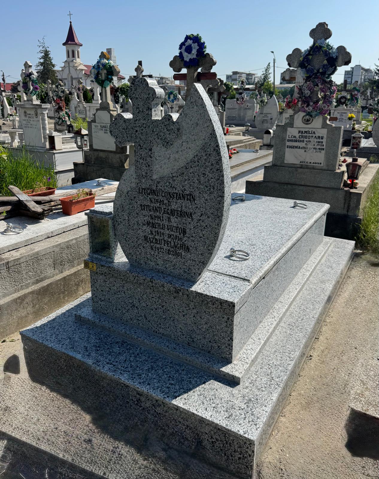 Lucrare funerară Divinum 124