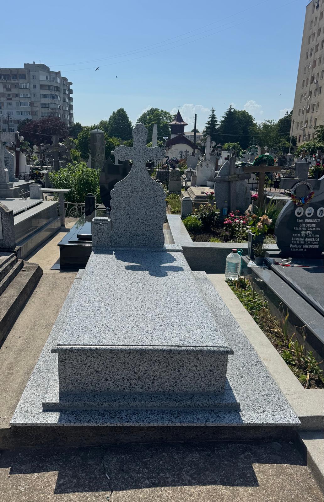 Lucrare funerară Divinum 128